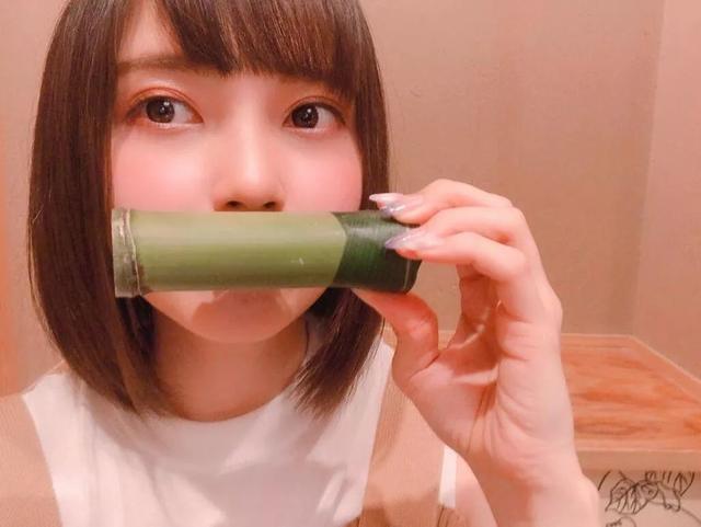 祢豆子声优鬼头明里,旗袍装惊艳亮相,还用中文吟诗作对
