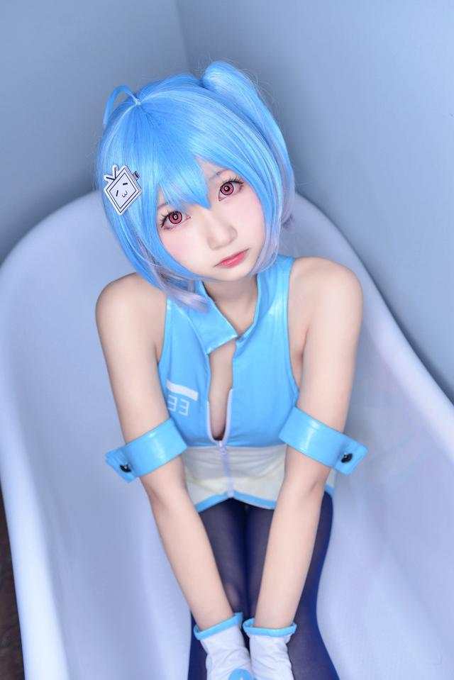 哔哩哔哩2233娘cosplay